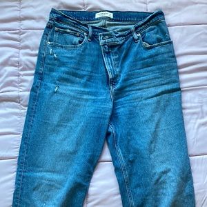 Abercrombie & Fitch 90s Ultra High Rise Straight Jeans